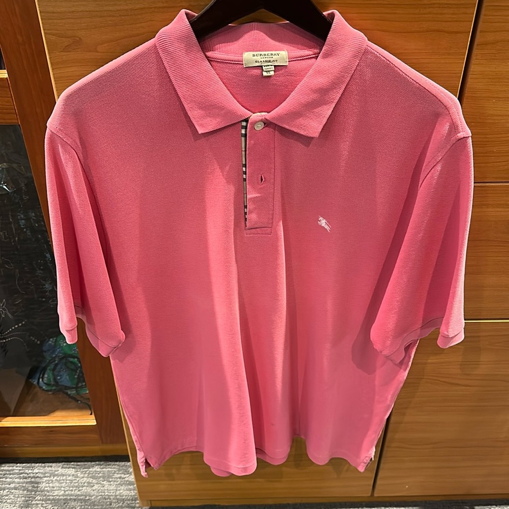 Gently worn authentic Burberry London Classic fit polo shirt PINK!